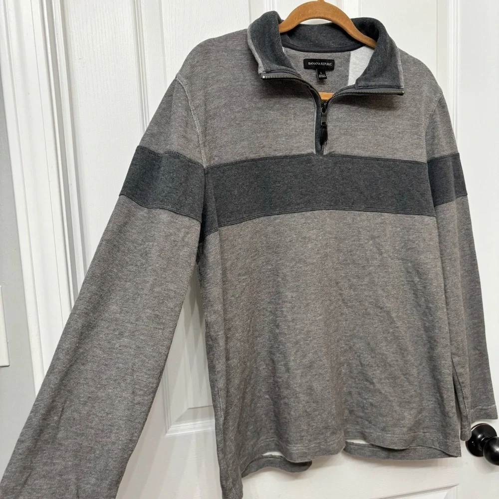 Gray Stripe Quarter Zip Pullover | Banana Republic L